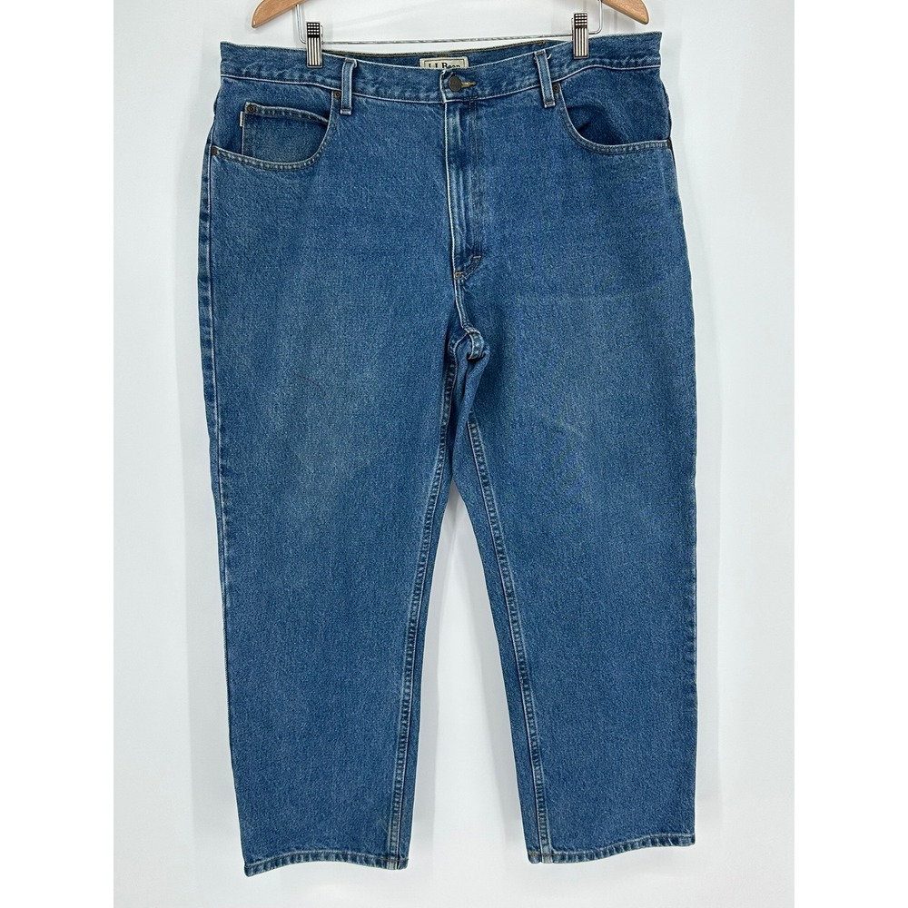 LL Bean Relaxed Fit Jeans Mens 40x29 Blue Medium Wash Denim 134770 Cotton